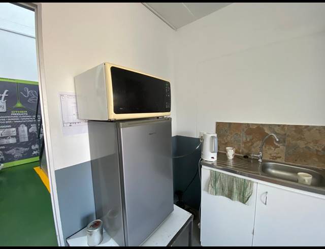 147M² WAREHOUSE FOR SALE IN BARBEQUE DOWNS